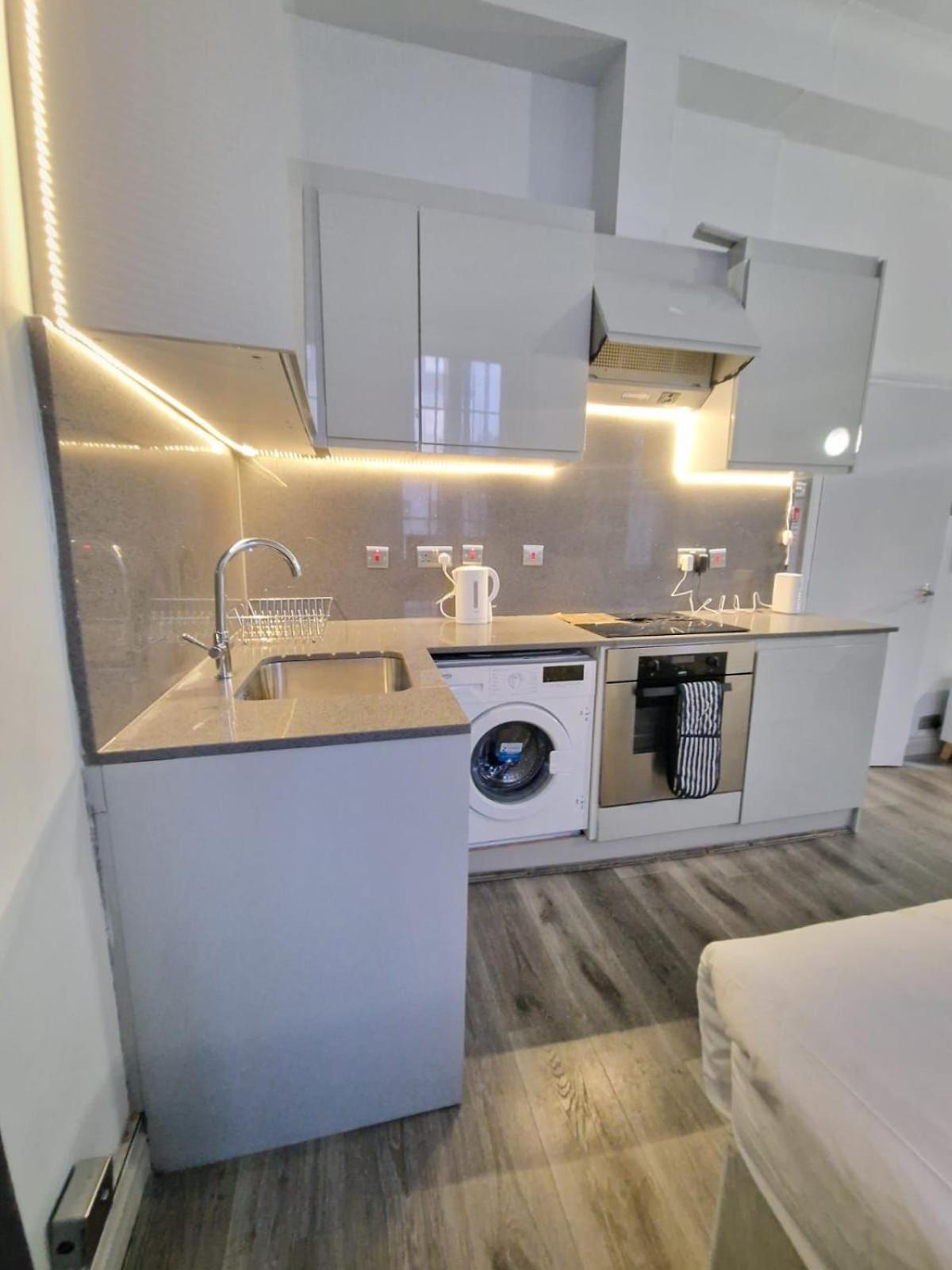 Baker Street Suites Лондон Экстерьер фото