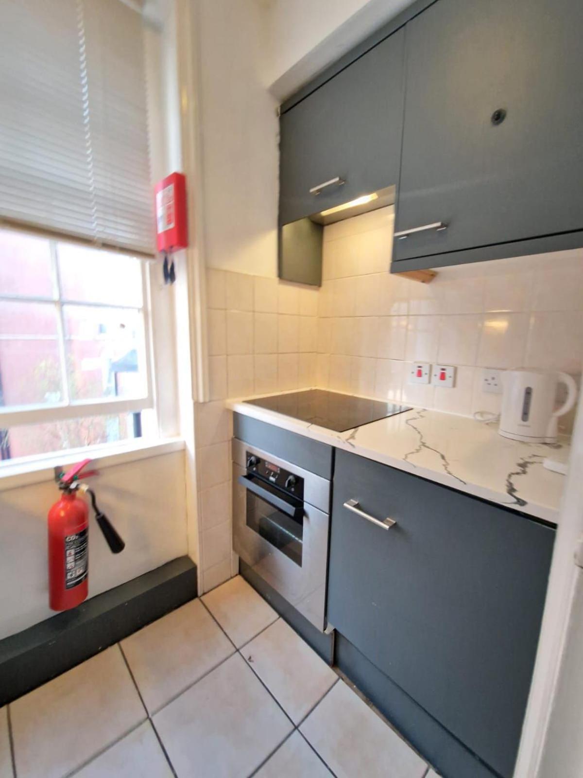 Baker Street Suites Лондон Экстерьер фото