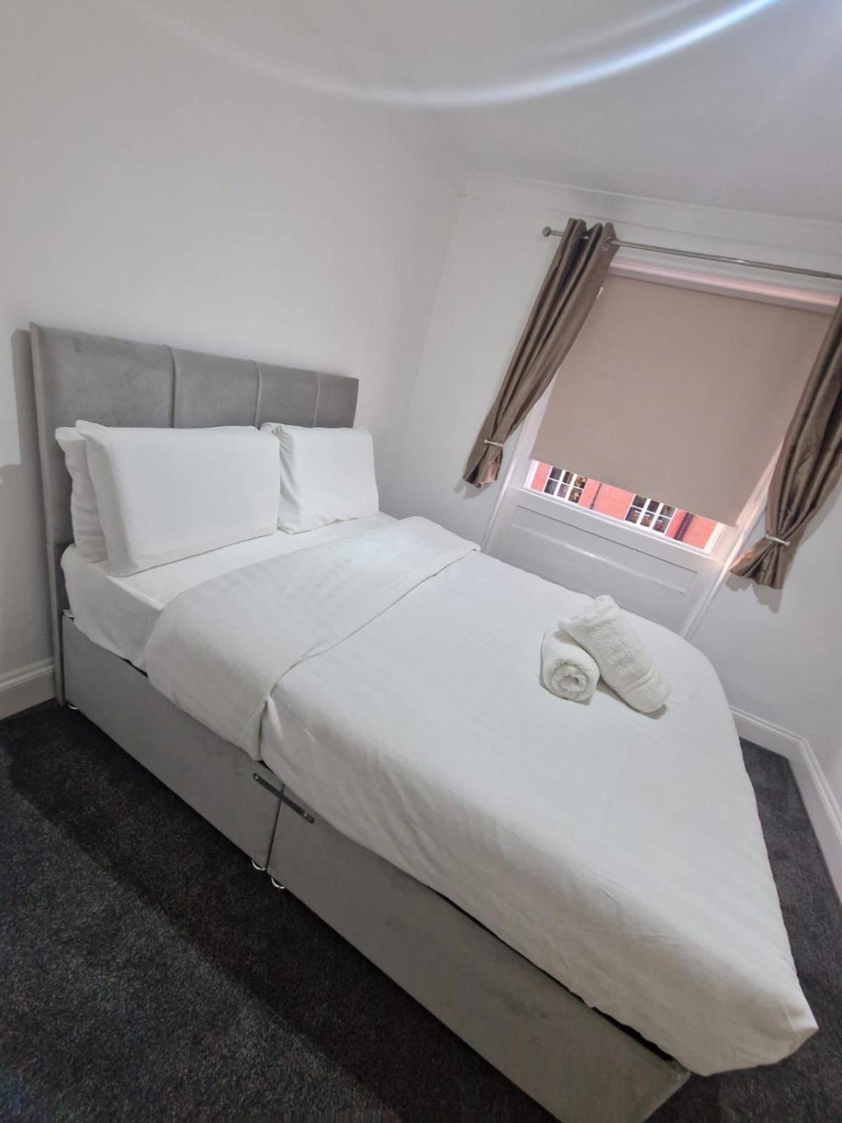 Baker Street Suites Лондон Экстерьер фото